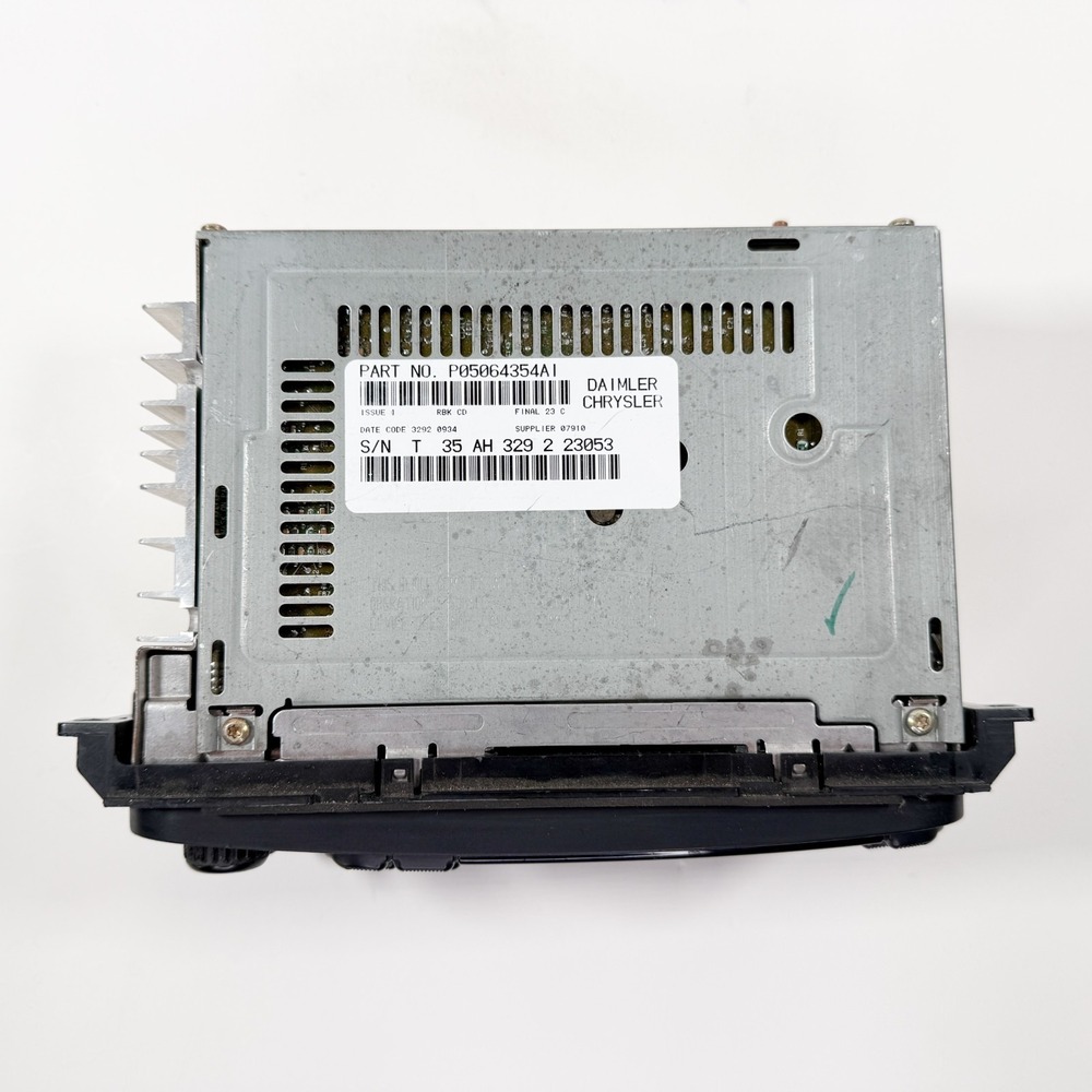 2002-2007 OEM Chrysler Dodge Jeep RAM CD Player Radio Part P05064354AI RBK - Picture 8 of 11